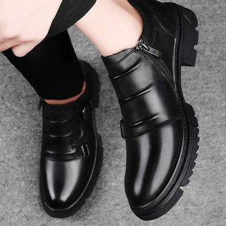 Men's Buckle Lug Sole Loafers